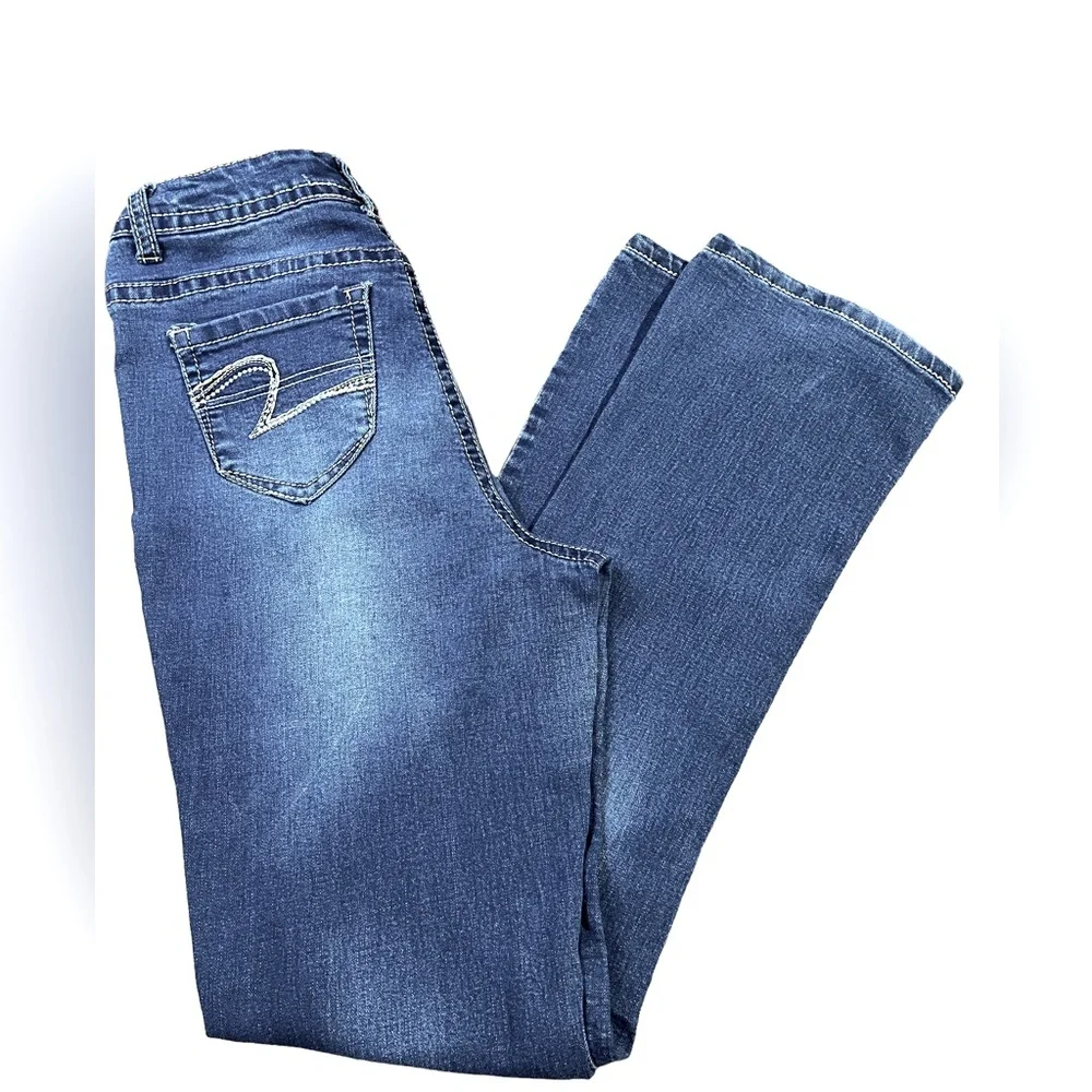 CATO Premium Womens Classic Bootcut‎ Jeans Medium Wash Blue Size 6 Whiskered